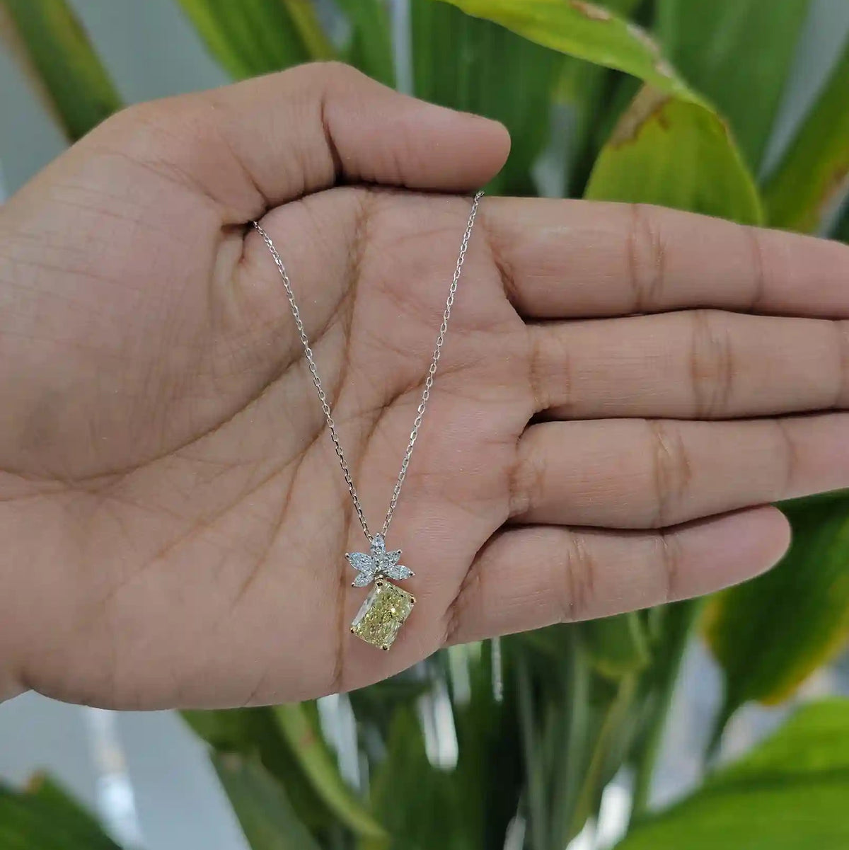 2.35 CT Maqruise & Radiant Cut Diamond Chain Pendant (Ready for Delivery)