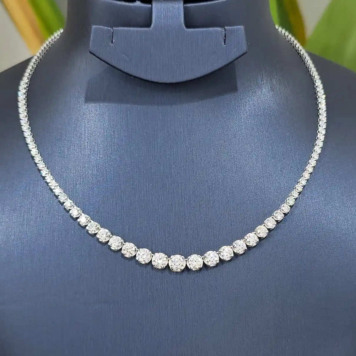 5.40 CT Graduated Diamond Tennis Necklace (Ready for Delivery)