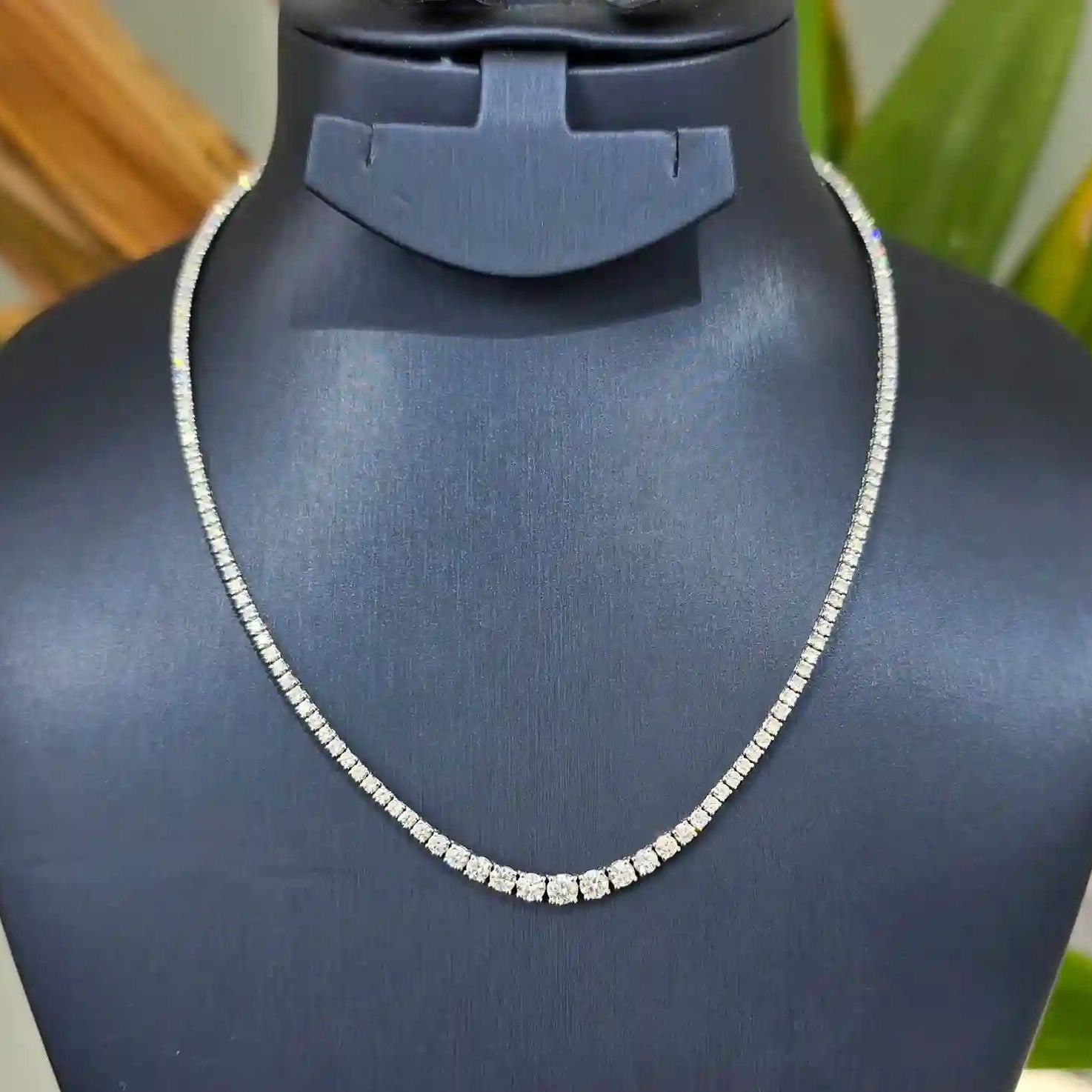 5.85 CT Round Diamond Tennis Necklace (Ready for Delivery)